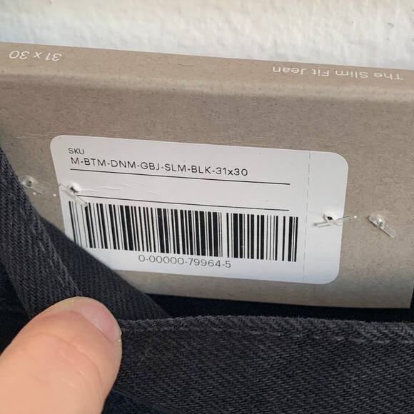 NWT Everlane The Slim Fit Jean in Black - Picture 9 of 12